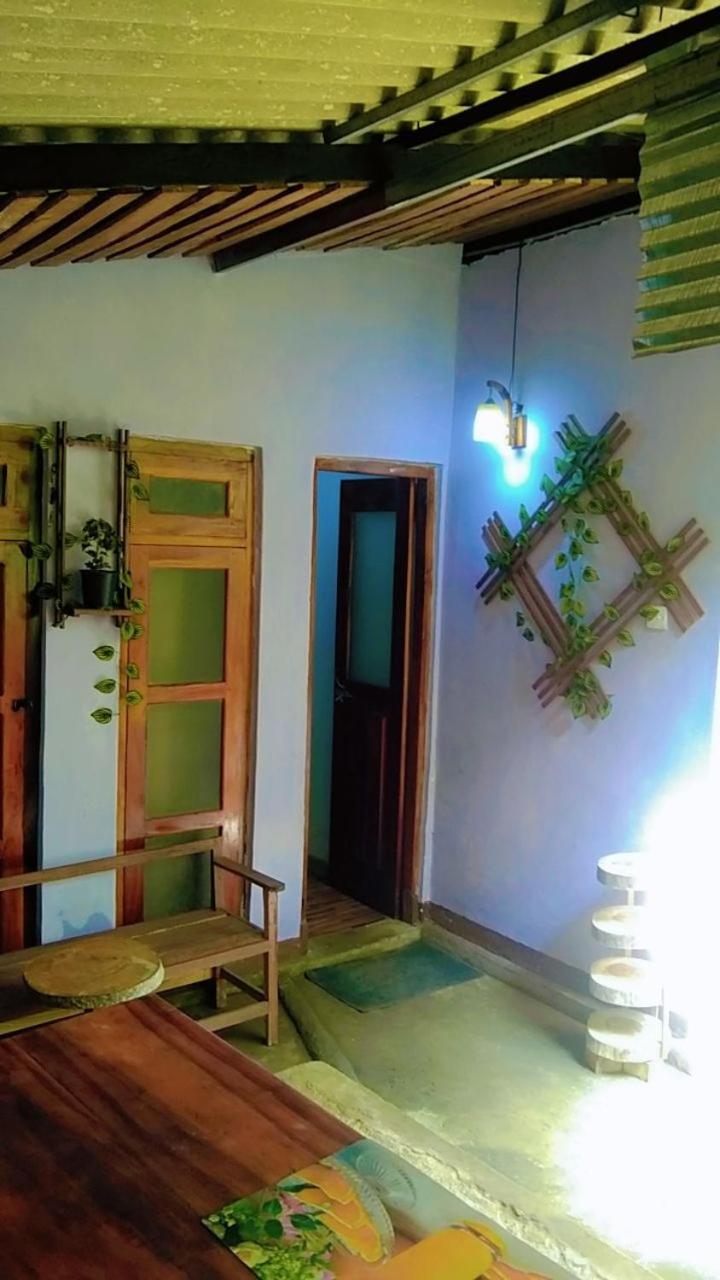 Ella Kumi Hostel Kültér fotó