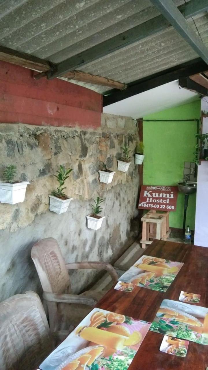 Ella Kumi Hostel Kültér fotó